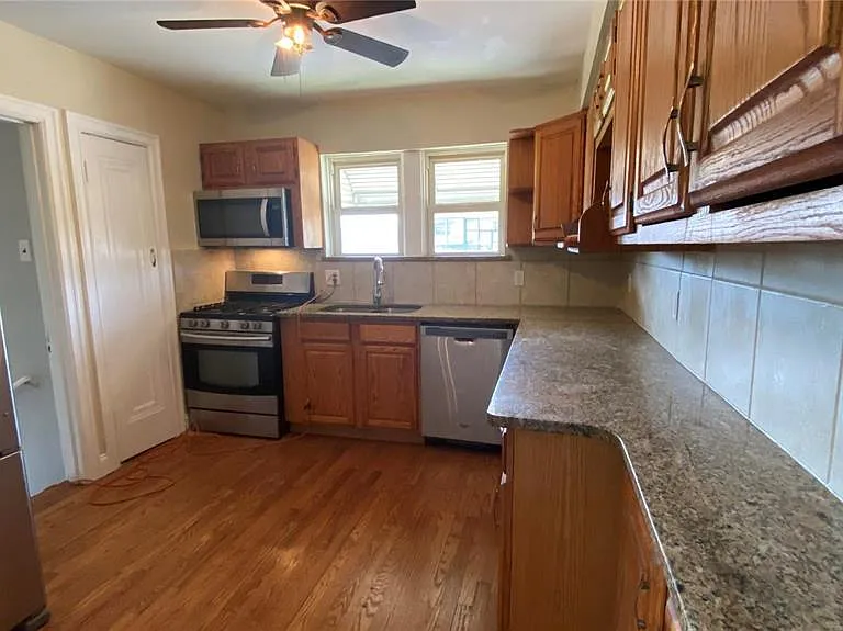 7756 Morgan Ave — Photo 5