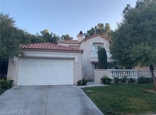 8215 Crow Valley Ln, Las Vegas, NV 89113