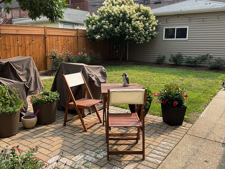 3127 N Kenmore Ave #2 — Photo 25
