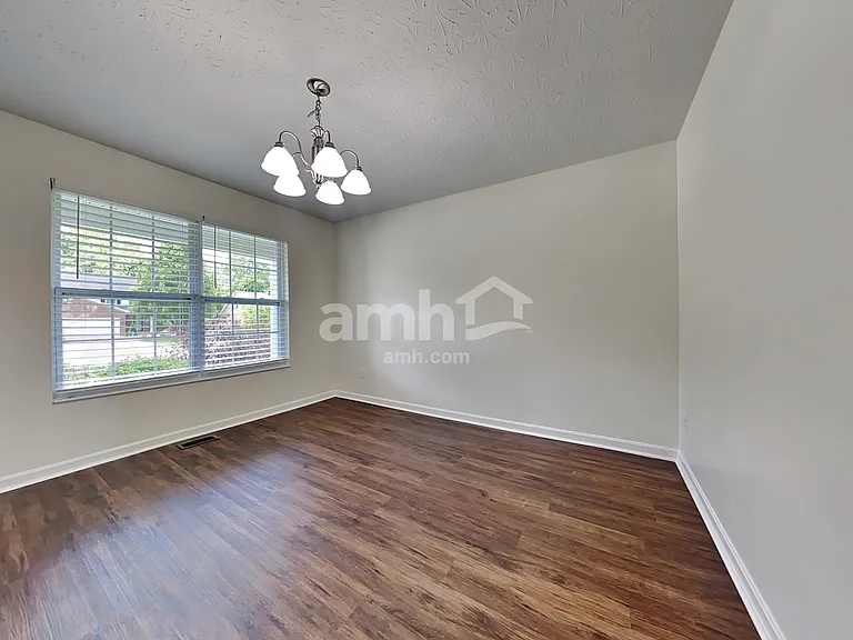 3260 Blue Springs Dr — Photo 5