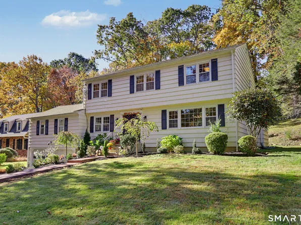 285 Primrose Lane, Fairfield, CT 06825