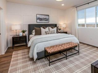 812 Galloway Dr, Johnstown, CO 80534