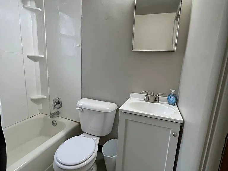 217 S Spring Ave — Photo 27