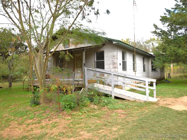 110411 S 4696th Rd, Muldrow, OK 74948