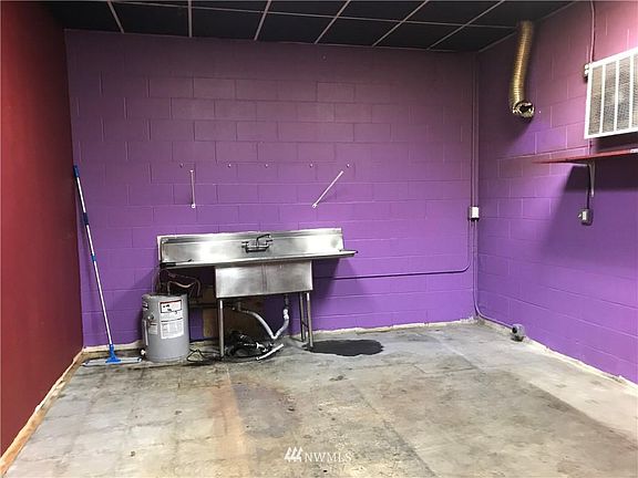 5th image of 14017 1st Ave S