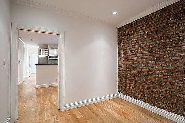 Rented by Living New York | media 17
