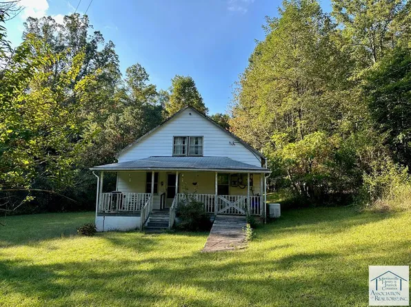 134 Spring Creek Ln, Stuart, VA 24171