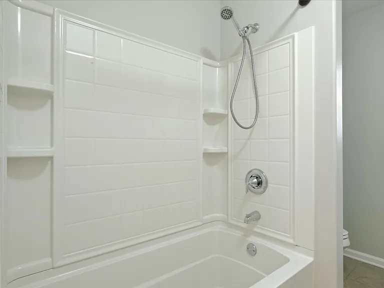 8 Woods Way — Photo 15