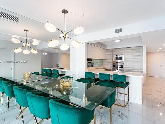 5th image of 330 Sunny Isles Blvd #5-705