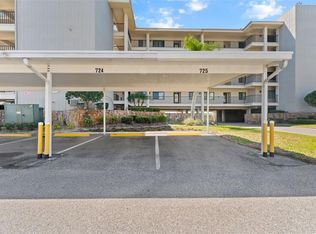 8150 Brent St APT 725, Port Richey, FL 34668