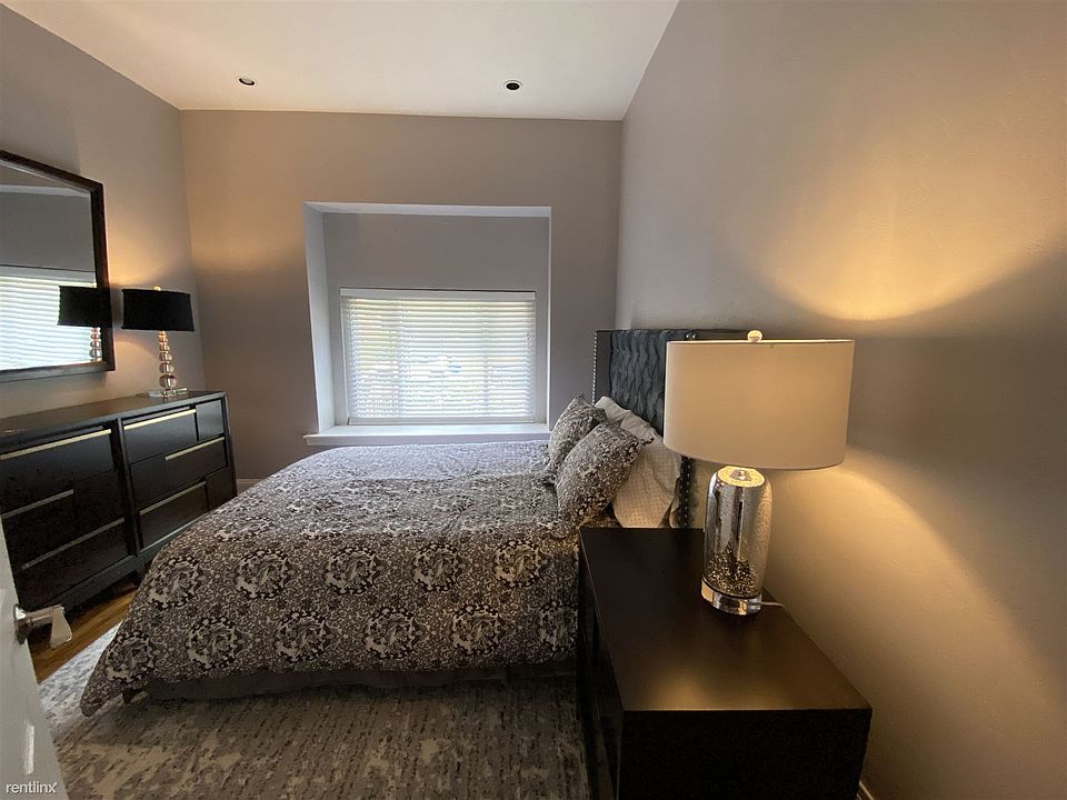 coverphoto bed