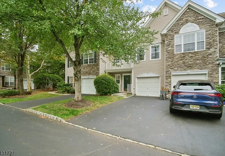 38 Musket Dr — Photo 1