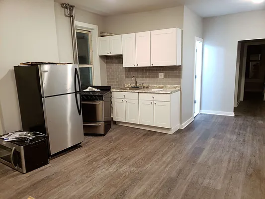 Rented by Highline Residential | media 13