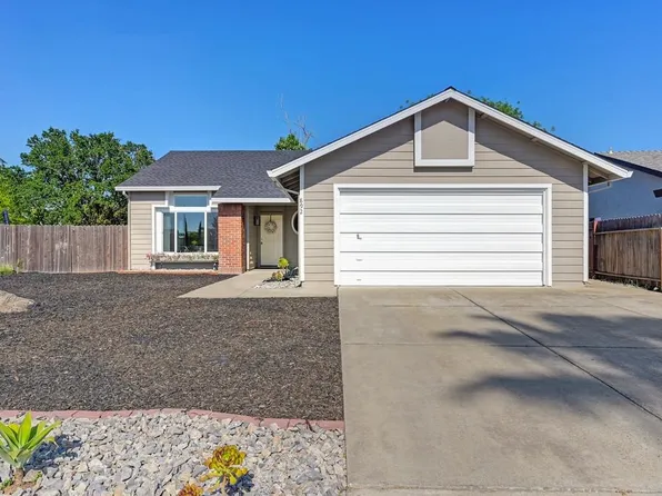 892 Crosswind Dr, Sacramento, CA 95838