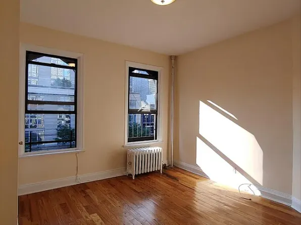 1758 1st Ave APT 12, New York, NY 10128