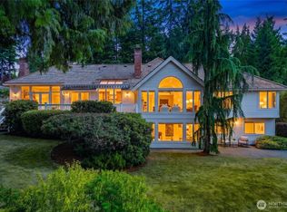 9416 NE 25th Street, Clyde Hill, WA 98004