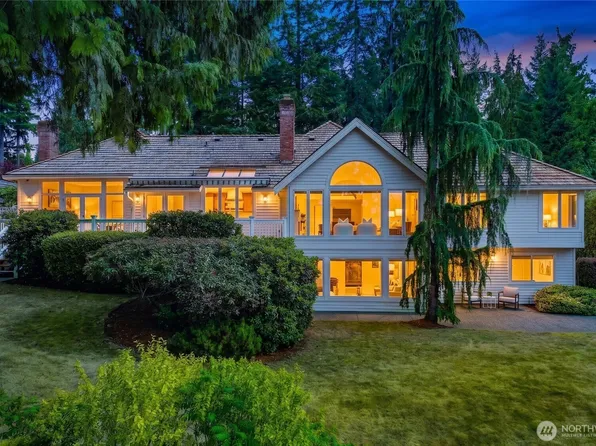 9416 NE 25th Street, Clyde Hill, WA 98004