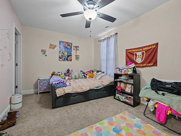 806 Twin Leaf Ct — Photo 10