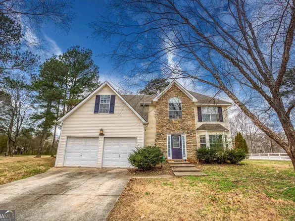 679 Michael Cir, Monroe, GA 30655