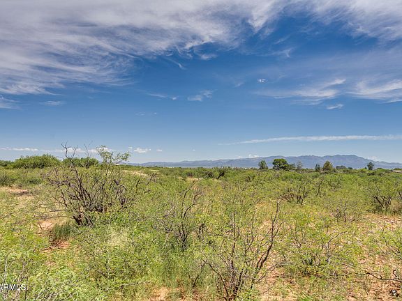 4th image of 4 Acres S La Donna Lane #423