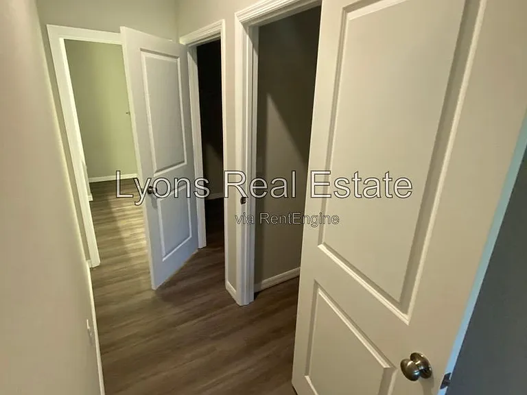 5625 Abelman Rd — Photo 24