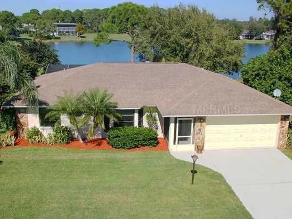 9032 Bantry Bay Blvd, Englewood, FL 34224