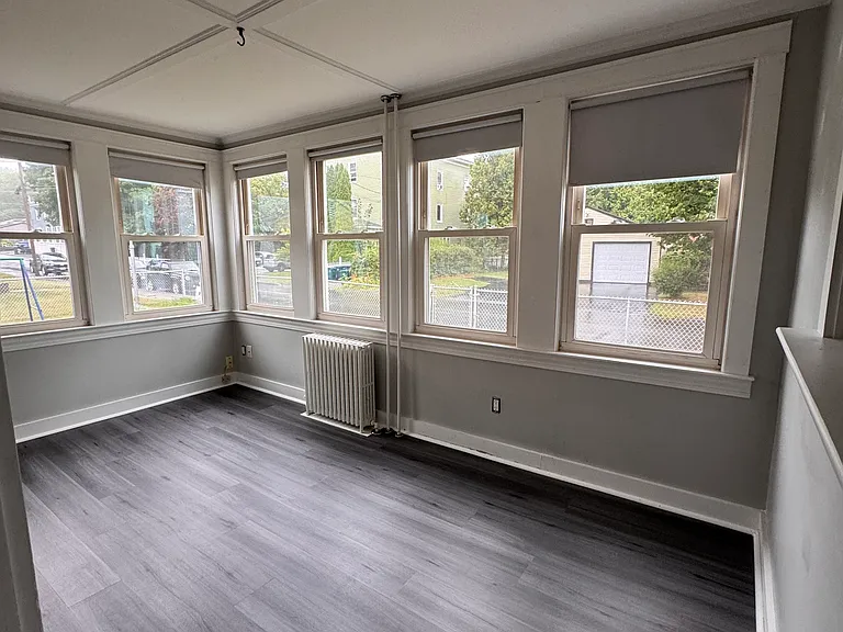 Simard Ave — Photo 8