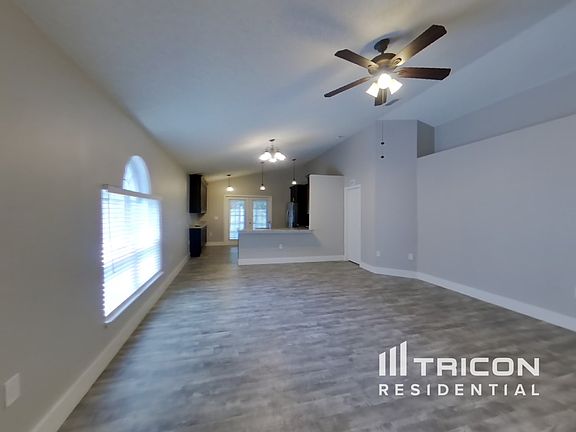 3rd image of 115 Pamala Ct