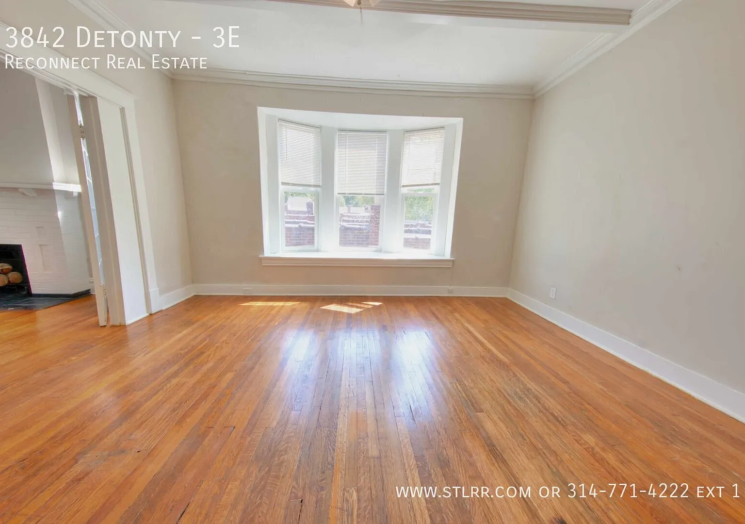 This Is A Very Spacious All Electric 2 Bedroom 1 Bath Apartment With Hardwood Through Out! — Photo 3