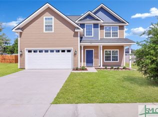 372 Fairview Cir, Hinesville, GA 31313