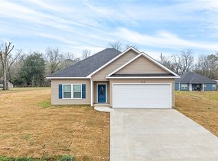 323 1st St SW, Lafayette, AL 36862