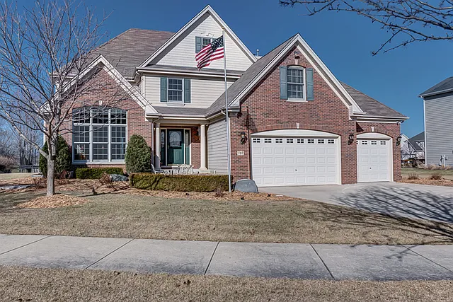 787 Hickory Ln photo 1