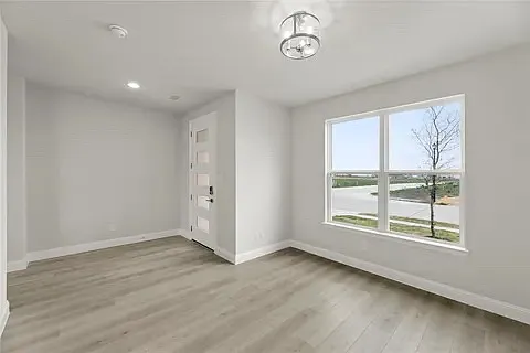 2133 Rhodora Ave — Photo 23