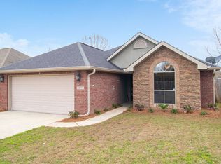 13073 Oakberry Ln, Gulfport, MS 39503