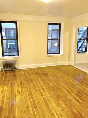 Rented by Silverstreet RE LLC | media 3