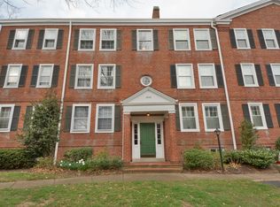 4822 29th St S APT B1, Arlington, VA 22206