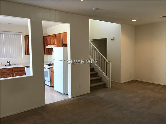 5th image of 8101 Starling View Ct