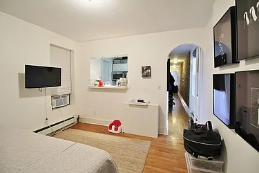 Rented by Julianna Realty Corp