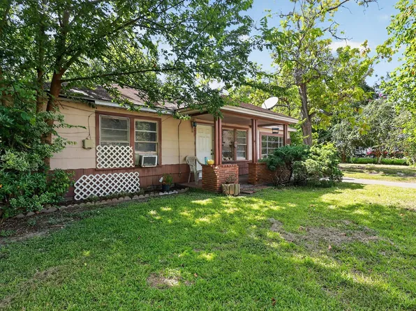 3500 Brooks Ave, Bay City, TX 77414