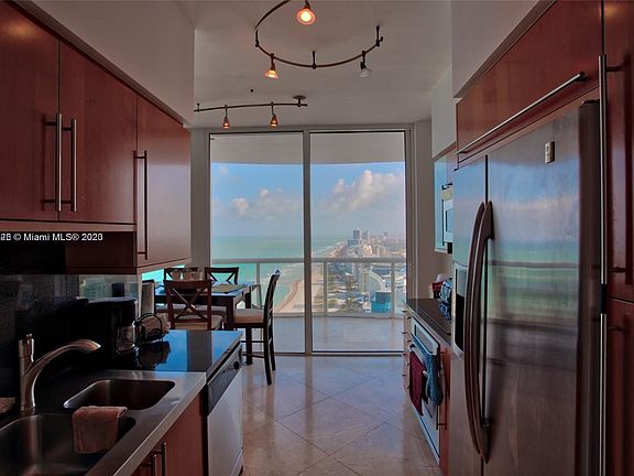 5th image of 6365 Collins Ave APT 4204