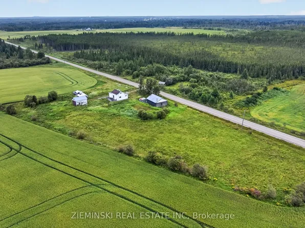 1222 Onagon Rd, Iroquois Falls, ON P0K 1G0