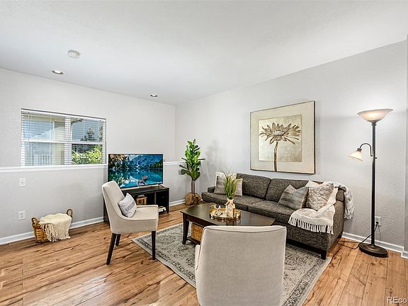 3rd image of 6343 E Ohio Avenue