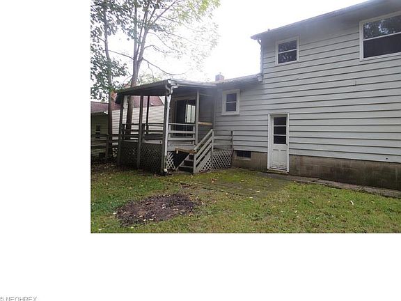 4th image of 1020 Francis Ave