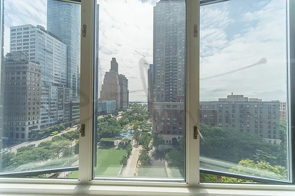 Rented by Platinum Properties | media 11