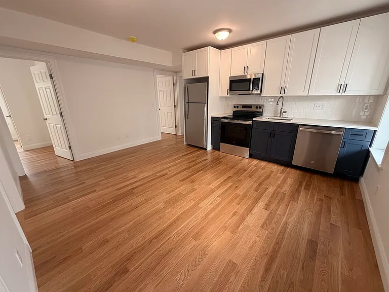 33 Pleasant St #1 — Photo 9