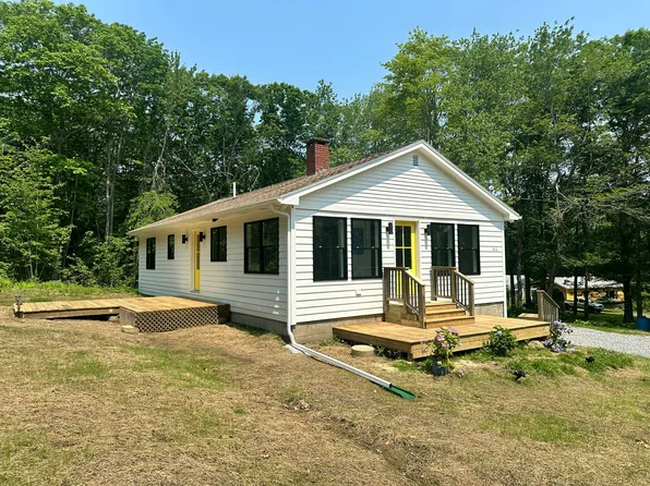 360 Vinal Street, Rockport, ME 04856