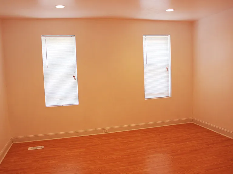 3873 Brandywine St — Photo 2