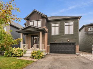 709 Coast Cir, Ottawa, ON K4M0N2