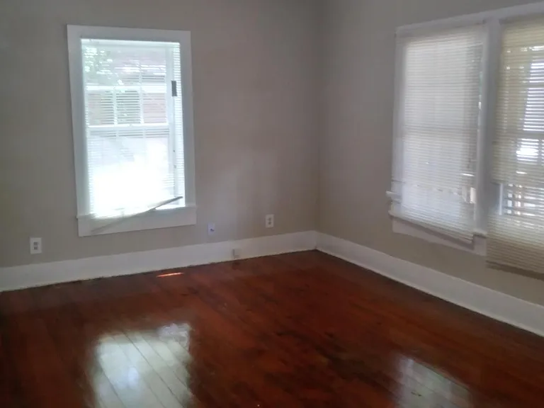 444 Fairfield St NE — Photo 5