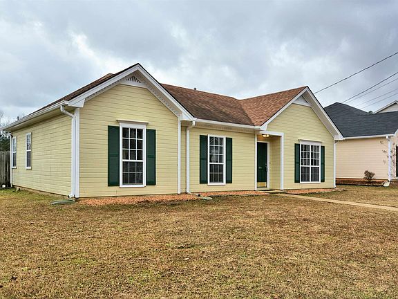 2nd image of 2033 Plantation Pkwy